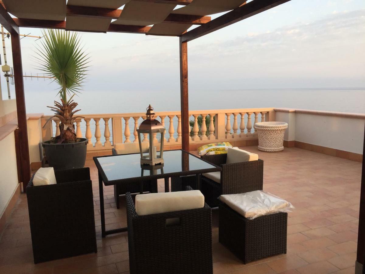 Le Camere Di Rosanna Marina di Gioiosa Ionica Exterior photo