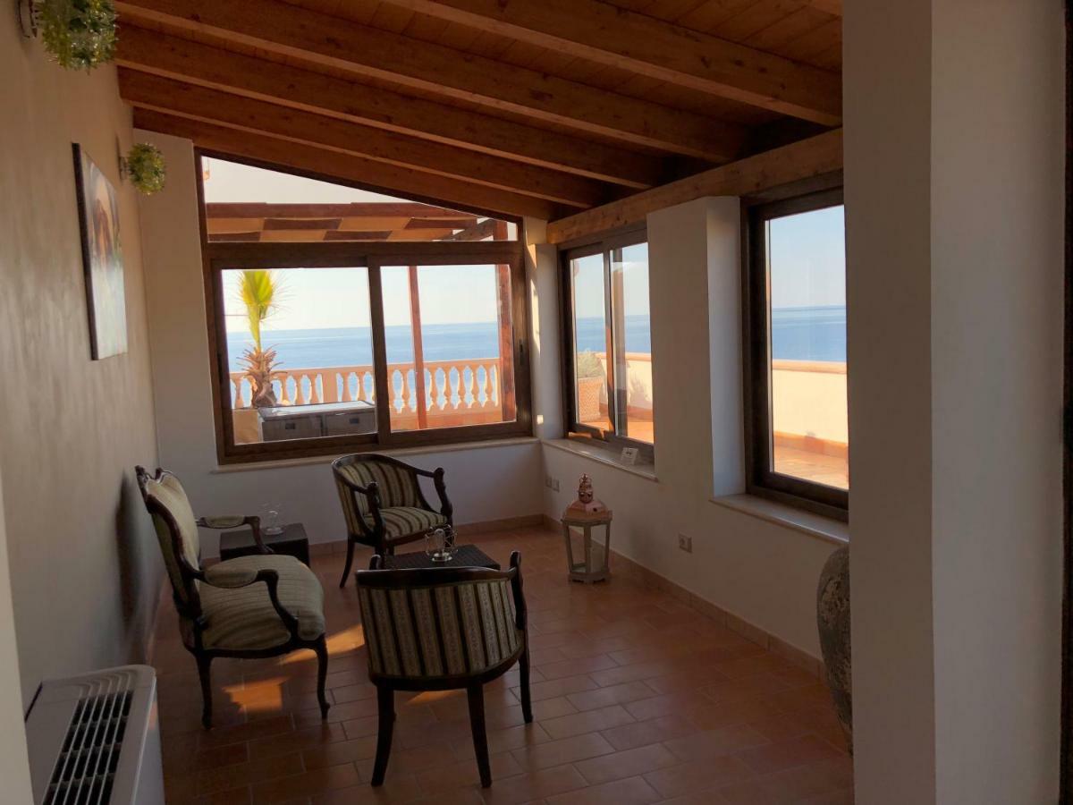 Le Camere Di Rosanna Marina di Gioiosa Ionica Exterior photo